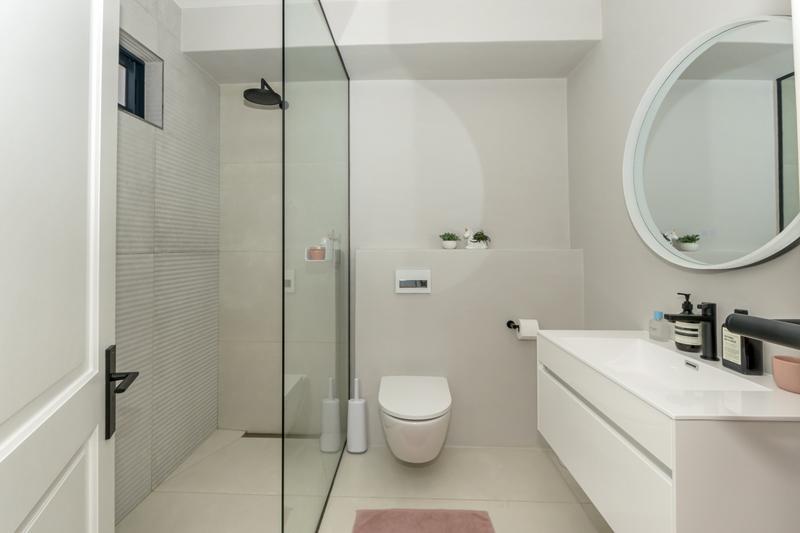 3 Bedroom Property for Sale in Camps Bay Western Cape